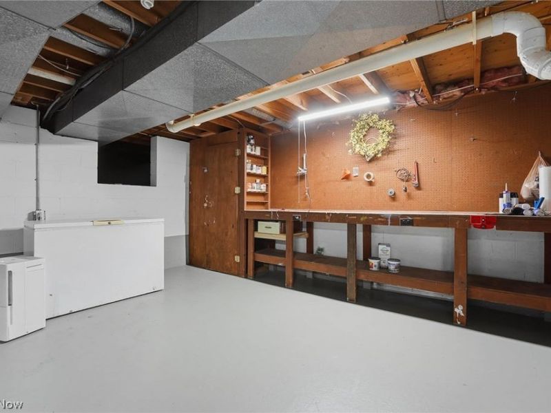 2033 Red Coach Road NW, North Canton, OH 44720 Photo 43