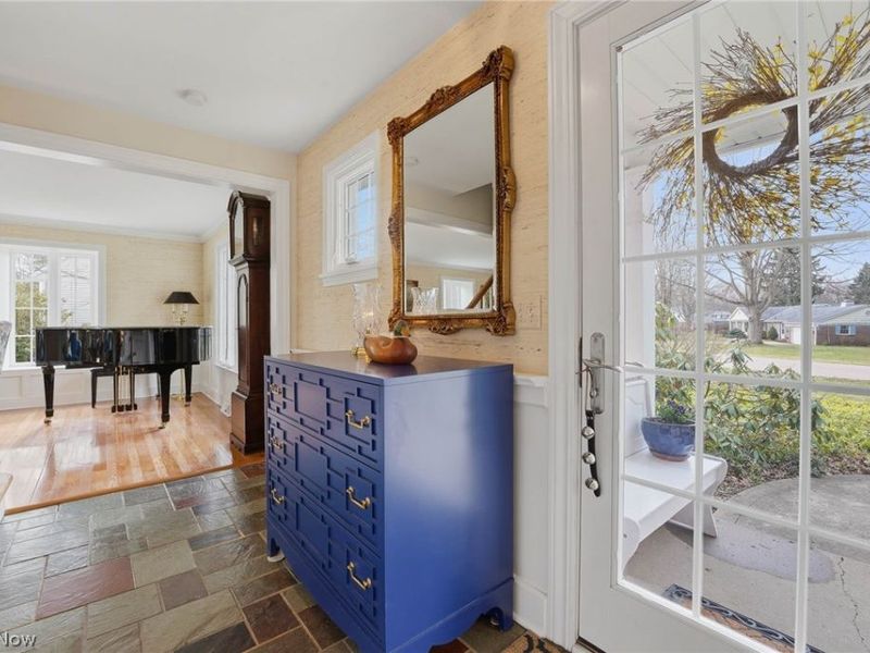 2033 Red Coach Road NW, North Canton, OH 44720 Photo 6