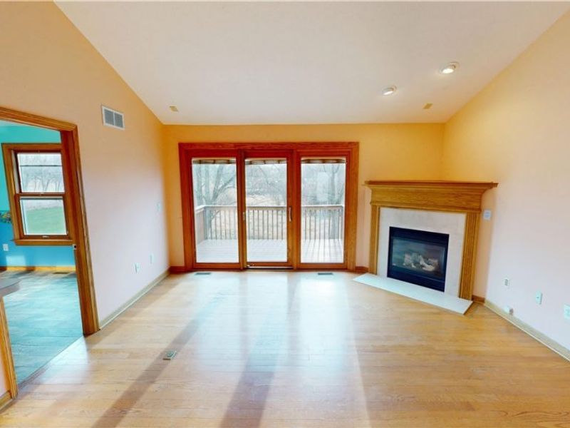 957 Edgewater Circle, Kent, OH 44240 Photo 13