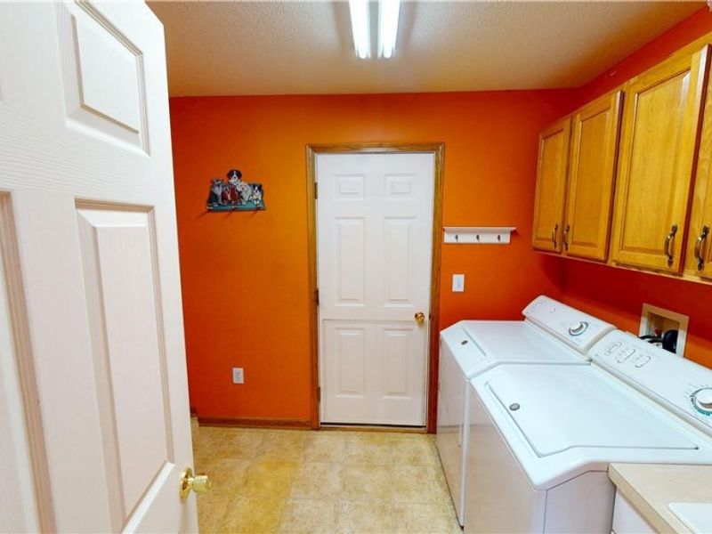 957 Edgewater Circle, Kent, OH 44240 Photo 30