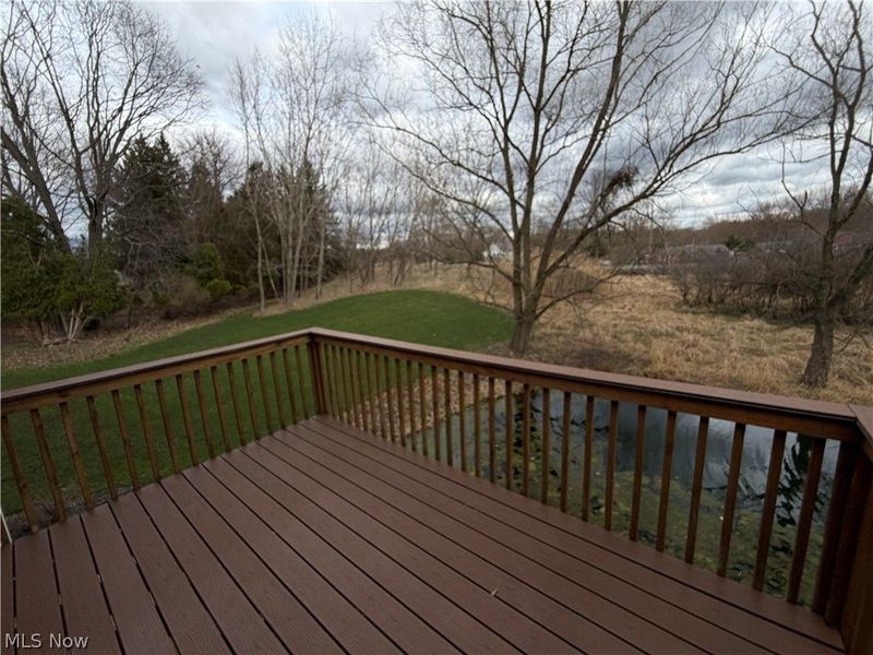 957 Edgewater Circle, Kent, OH 44240 Photo 5