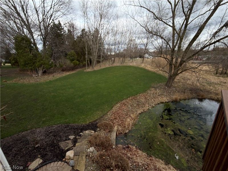 957 Edgewater Circle, Kent, OH 44240 Photo 8