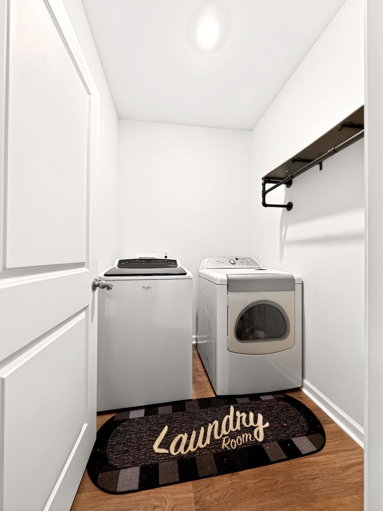 355 Feldspar Lane Photo 18