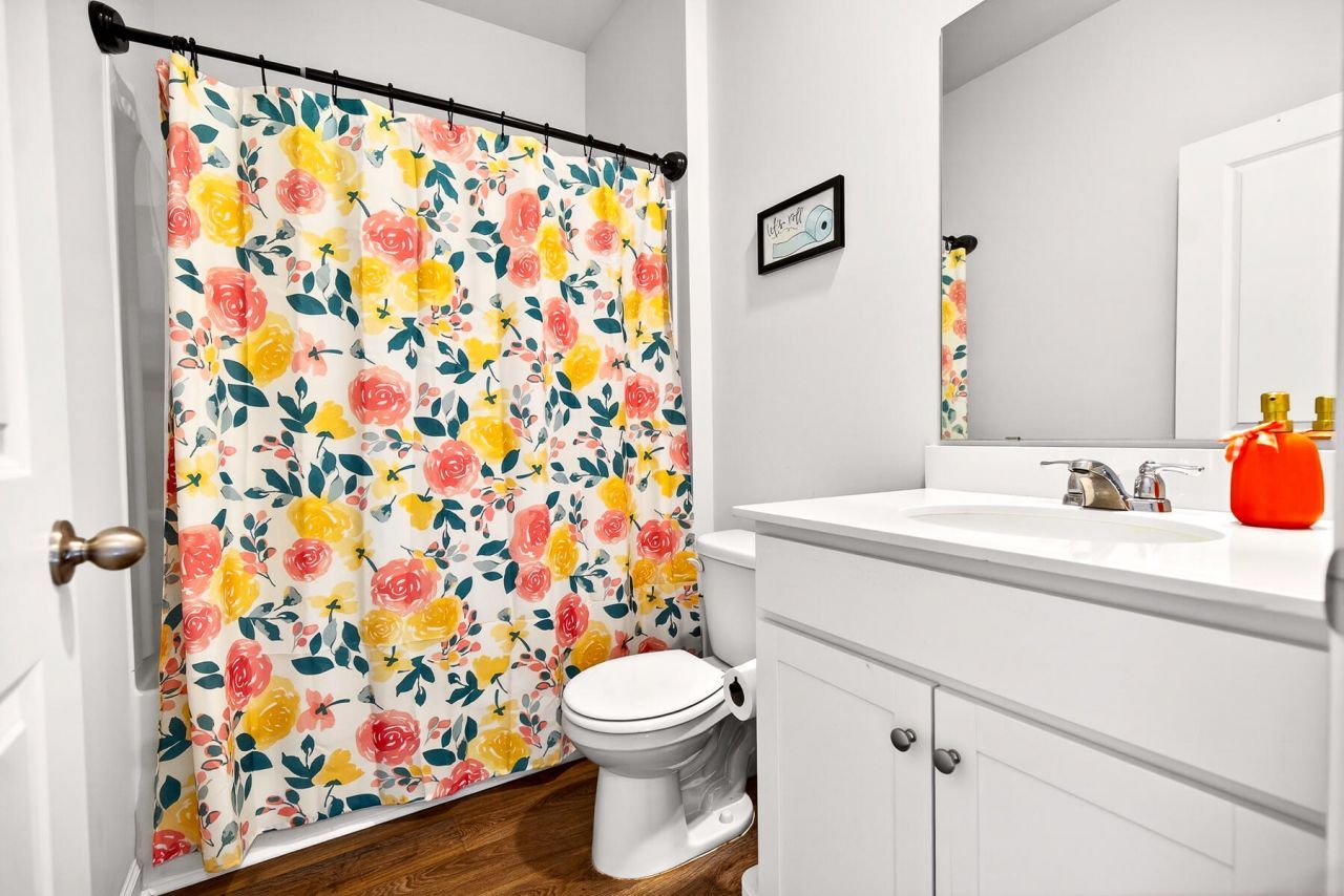 355 Feldspar Lane Photo 9