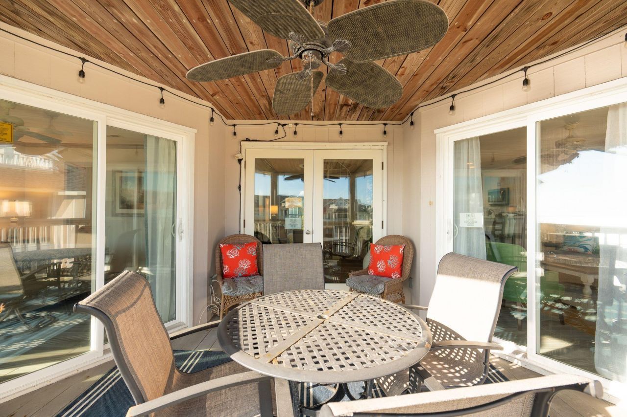 8500 Palmetto Drive Photo 17