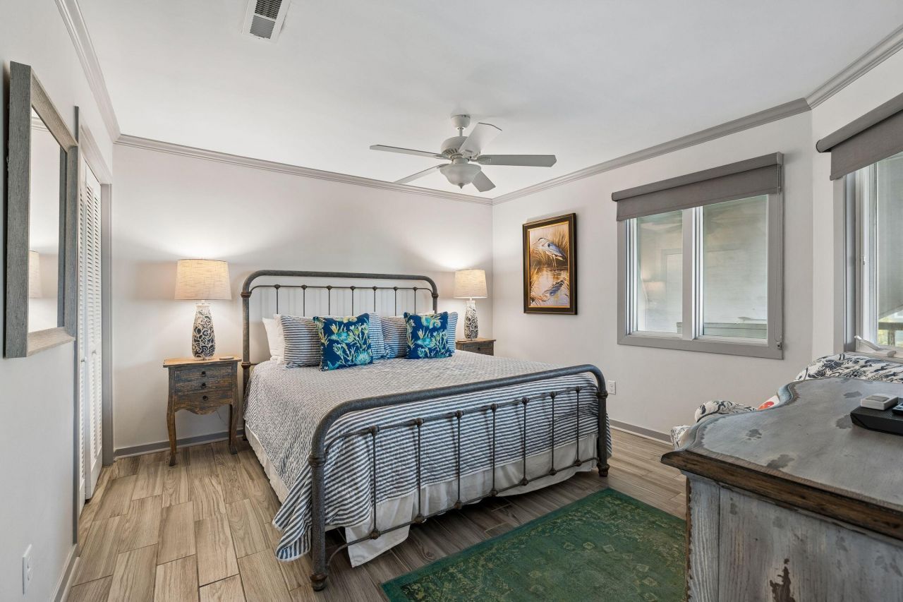 8500 Palmetto Drive Photo 22