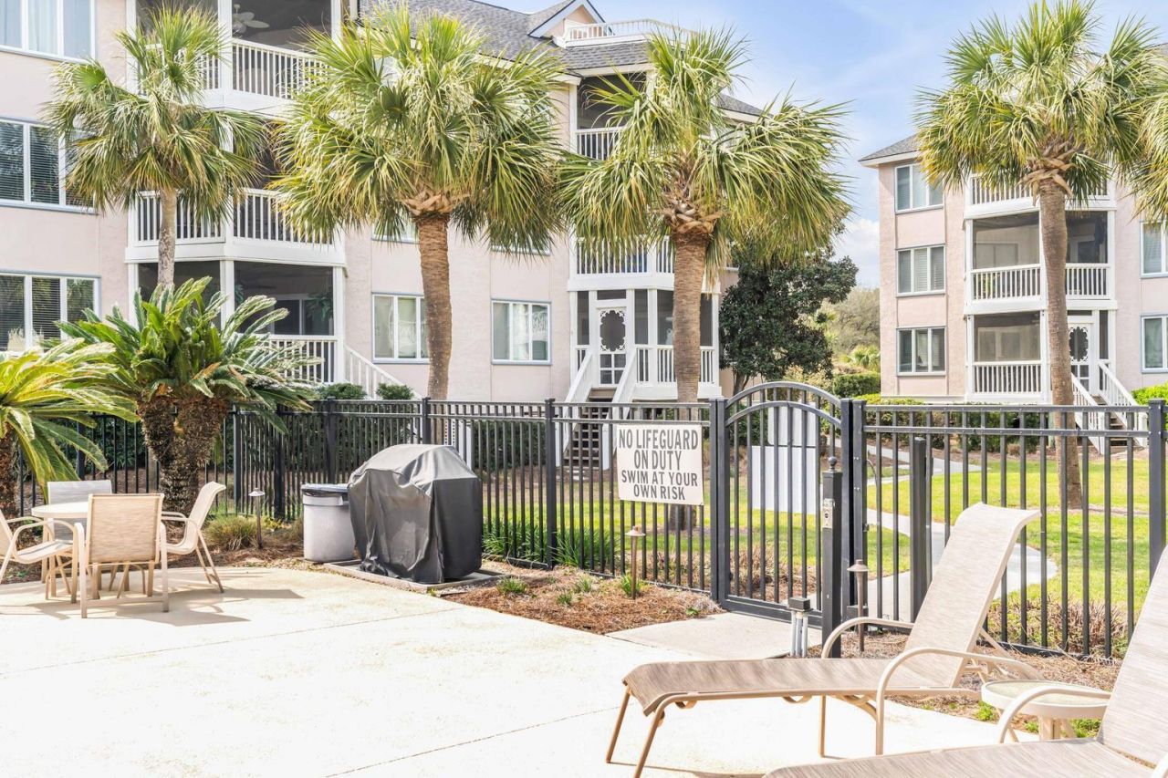 8500 Palmetto Drive Photo 32