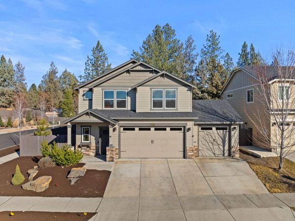 20657 SE Meadowsweet Drive, Bend, OR 97702