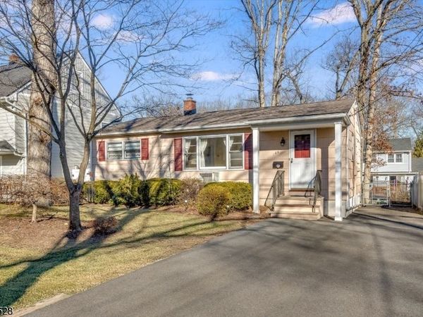 144 Redwood Ave, Wayne, NJ 07470