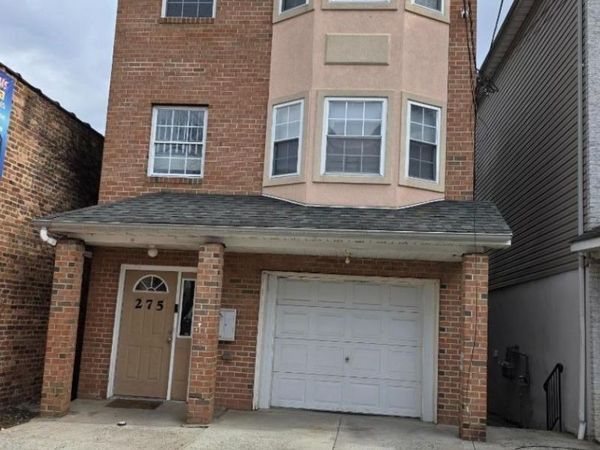 275 Garside St, Unit 1, Newark, NJ 07104