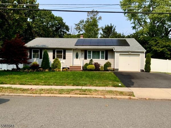 26 Winthrop Rd, Franklin, NJ 08873