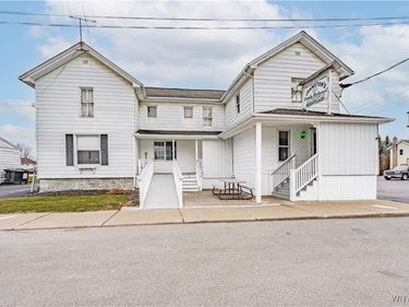 2575 Academy Street, Ransomville, NY 14131