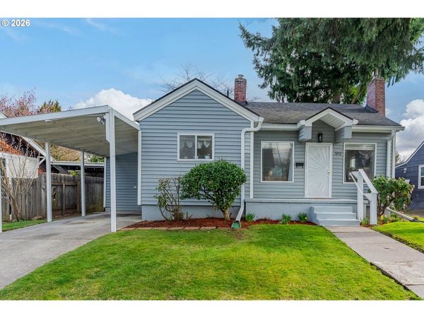 7052 N FENWICK AVE, Portland, OR 97217