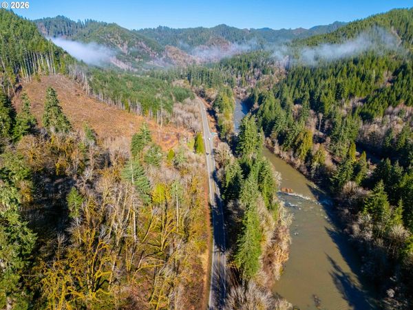 126 HWY, Walton, OR 97490