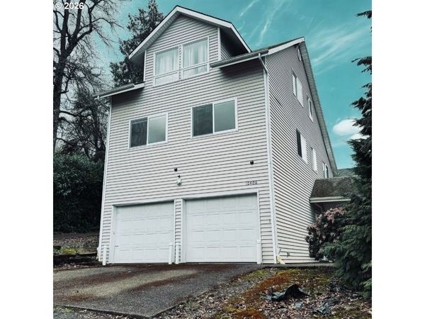 10406 NE FARGO ST, Portland, OR 97220