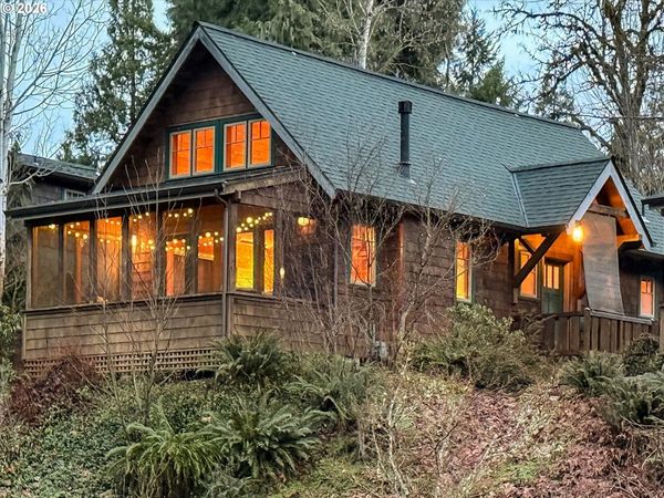 56483 MCKENZIE HWY, Unit 16, McKenzie Bridge, OR 97413