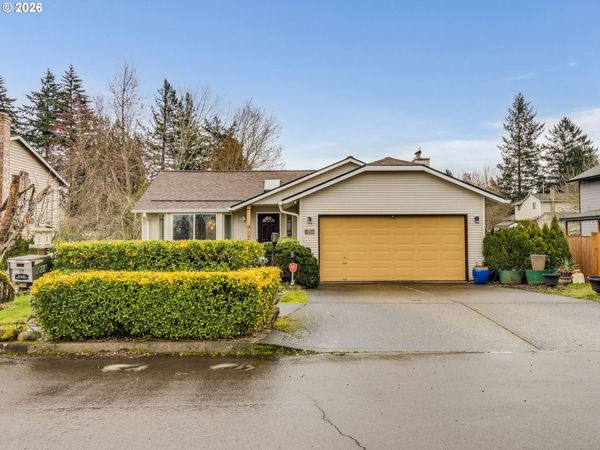 204 CRESTWOOD ST, Fairview, OR 97024