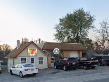 109 OLD YORK ROAD , NEW CUMBERLAND, PA 17070