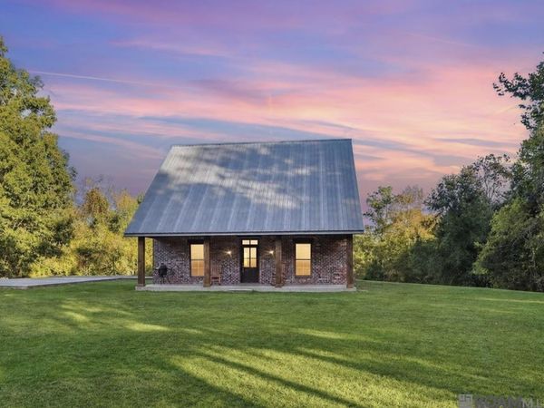 12724 Pittman Rd, St Francisville, LA 70775