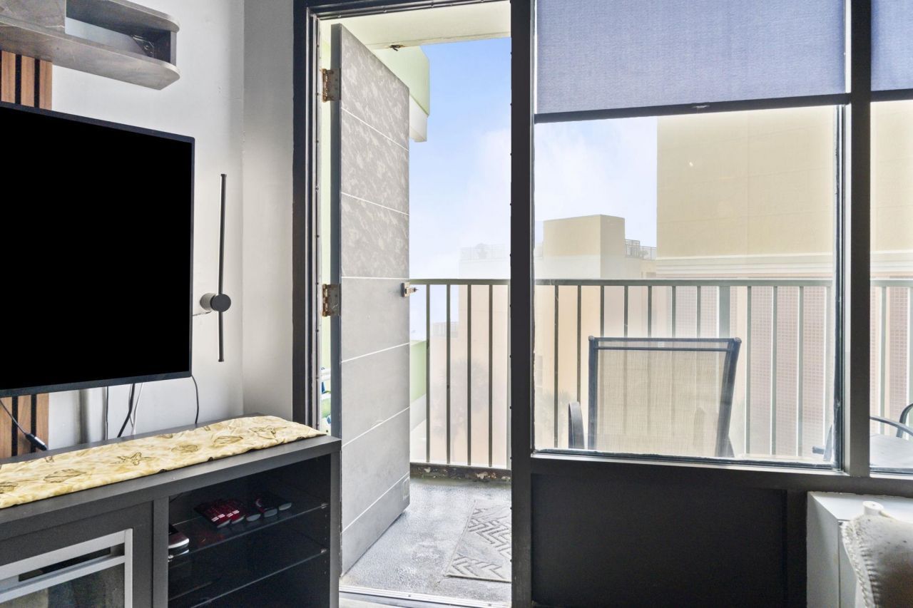 7000 North Ocean Blvd.  Photo 15