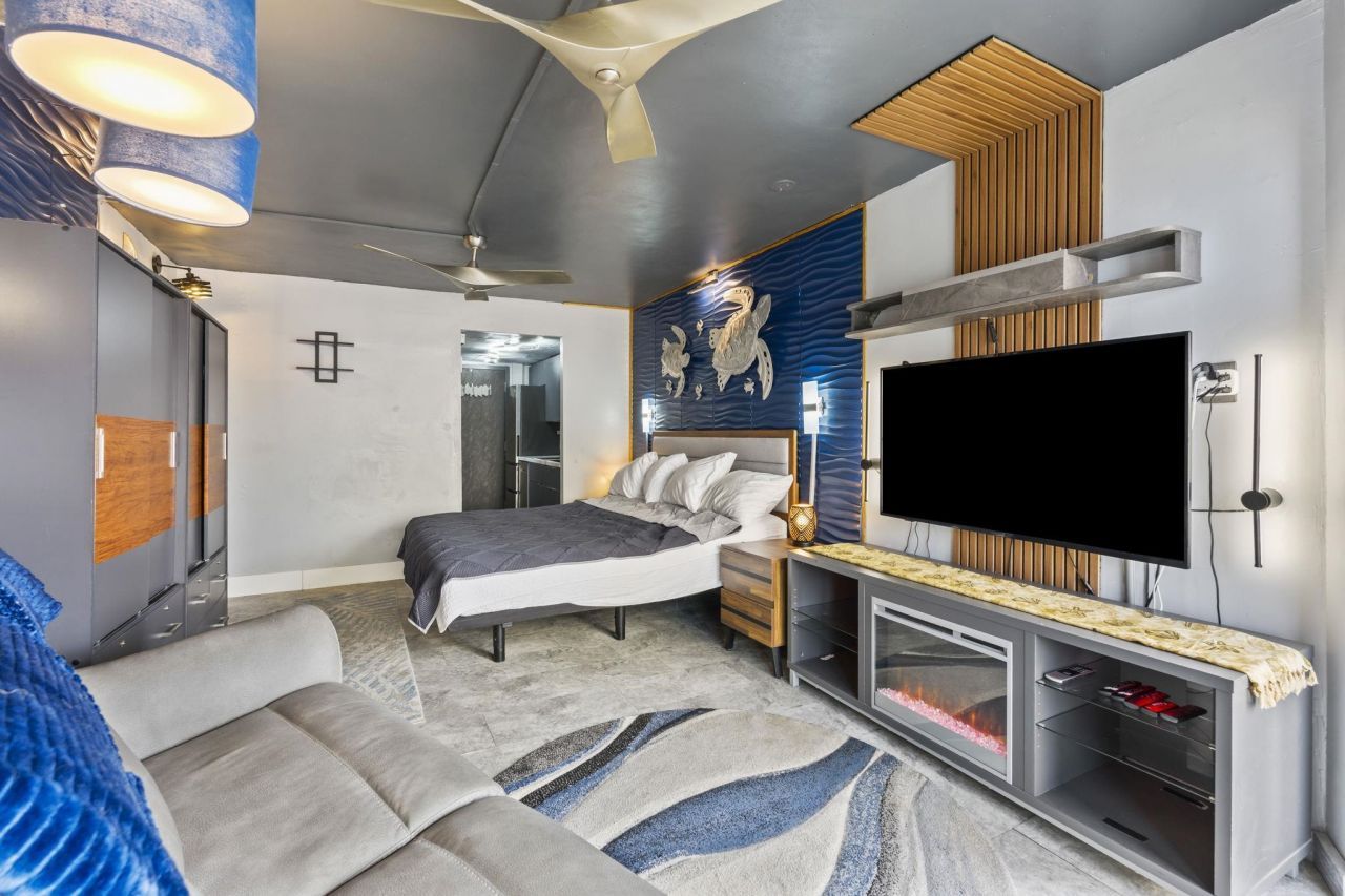 7000 North Ocean Blvd.  Photo 16