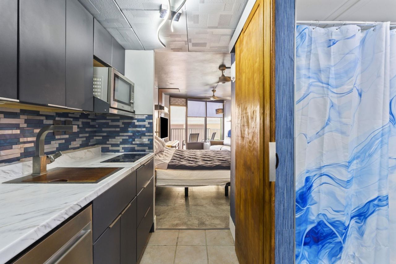 7000 North Ocean Blvd.  Photo 19