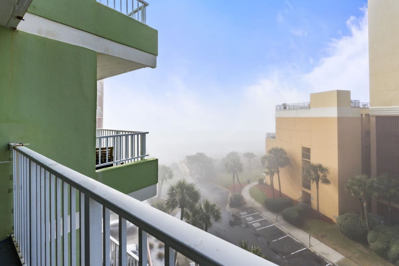 7000 North Ocean Blvd.  Photo 24