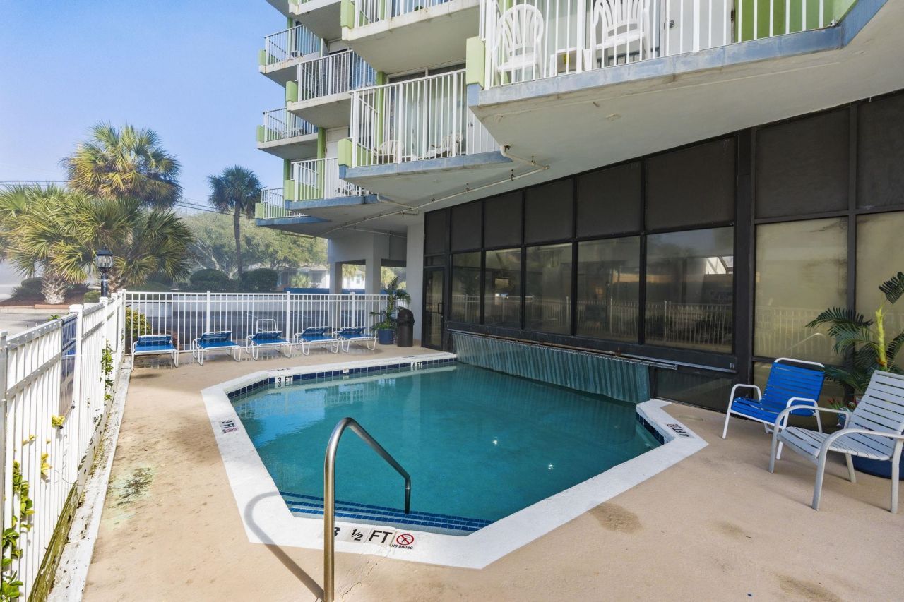 7000 North Ocean Blvd.  Photo 26