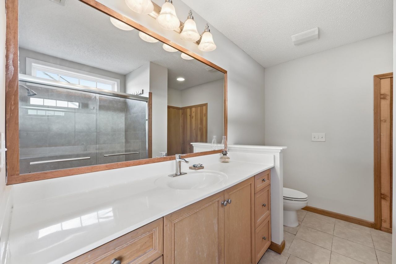 713 Kennoway Ct. Photo 25