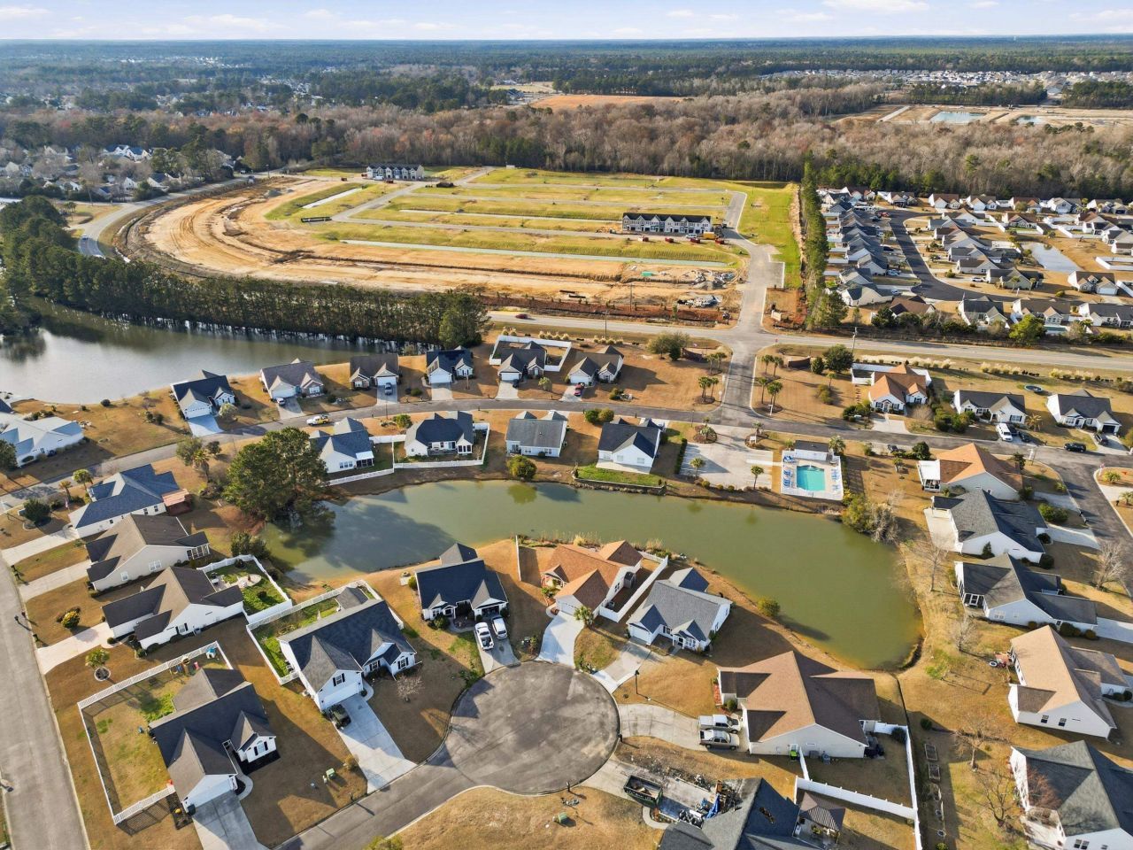 713 Kennoway Ct. Photo 41