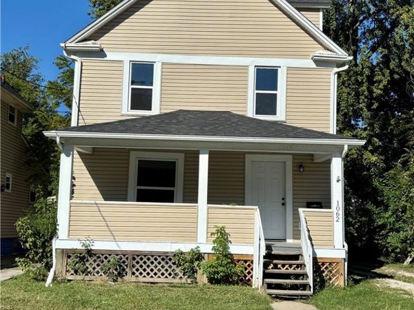 1062 Big Falls Avenue , Akron, OH 44310