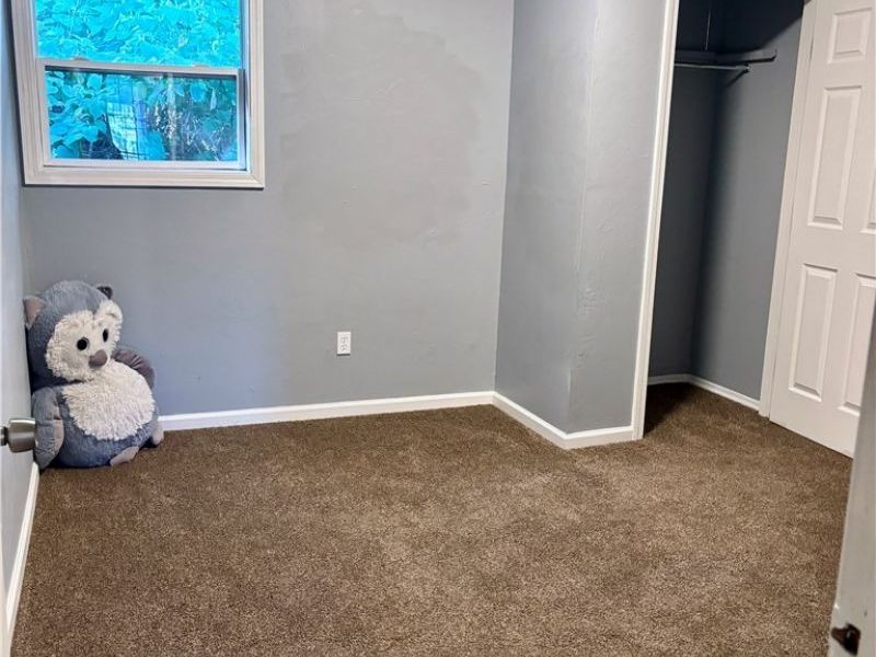 2258 Mogadore Road, Akron, OH 44312 Photo 16