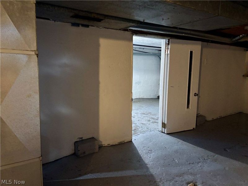 2258 Mogadore Road, Akron, OH 44312 Photo 26