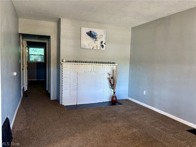 2258 Mogadore Road, Akron, OH 44312 Photo 5