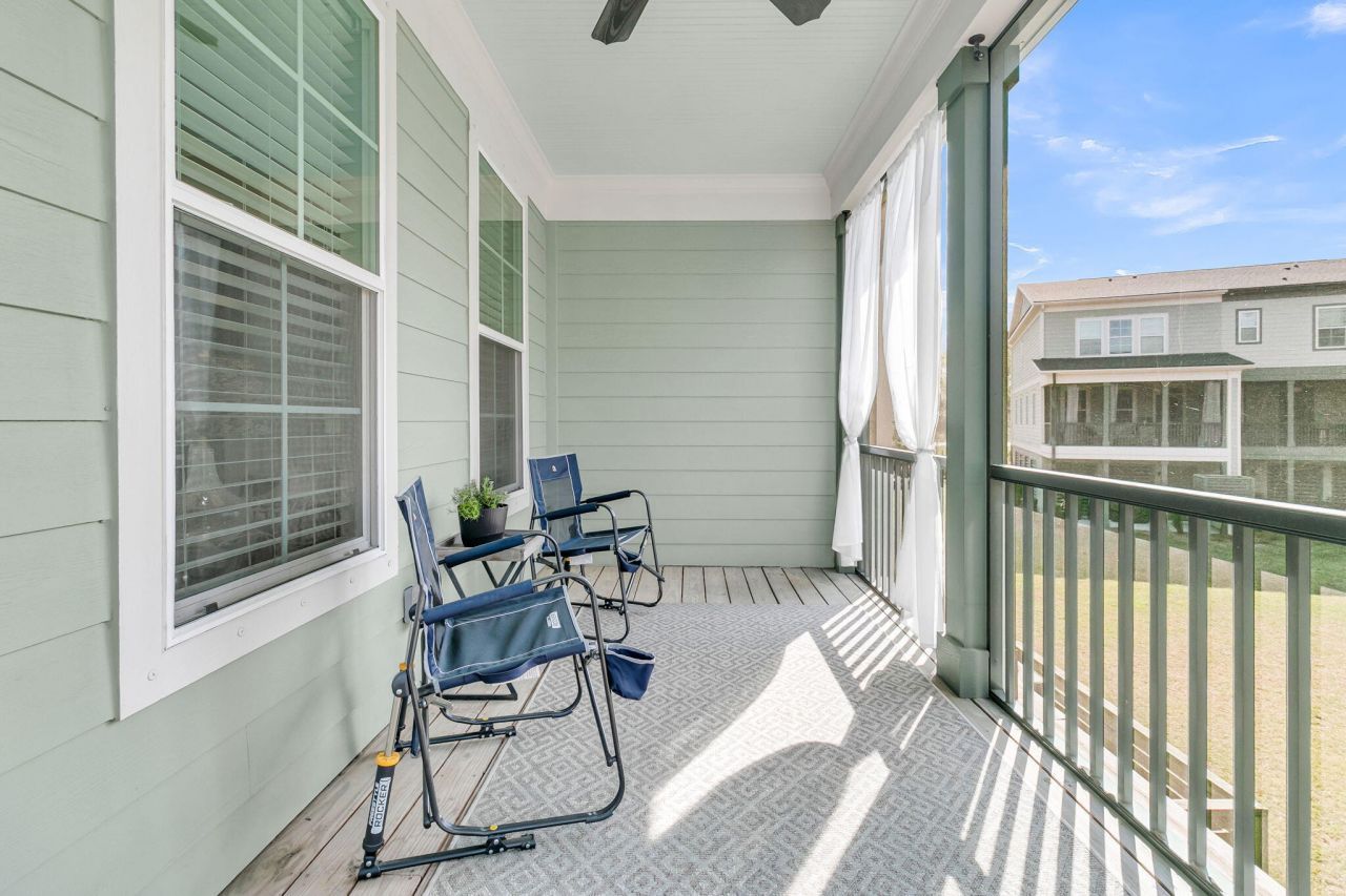 124 Slipper Shell Court Photo 13