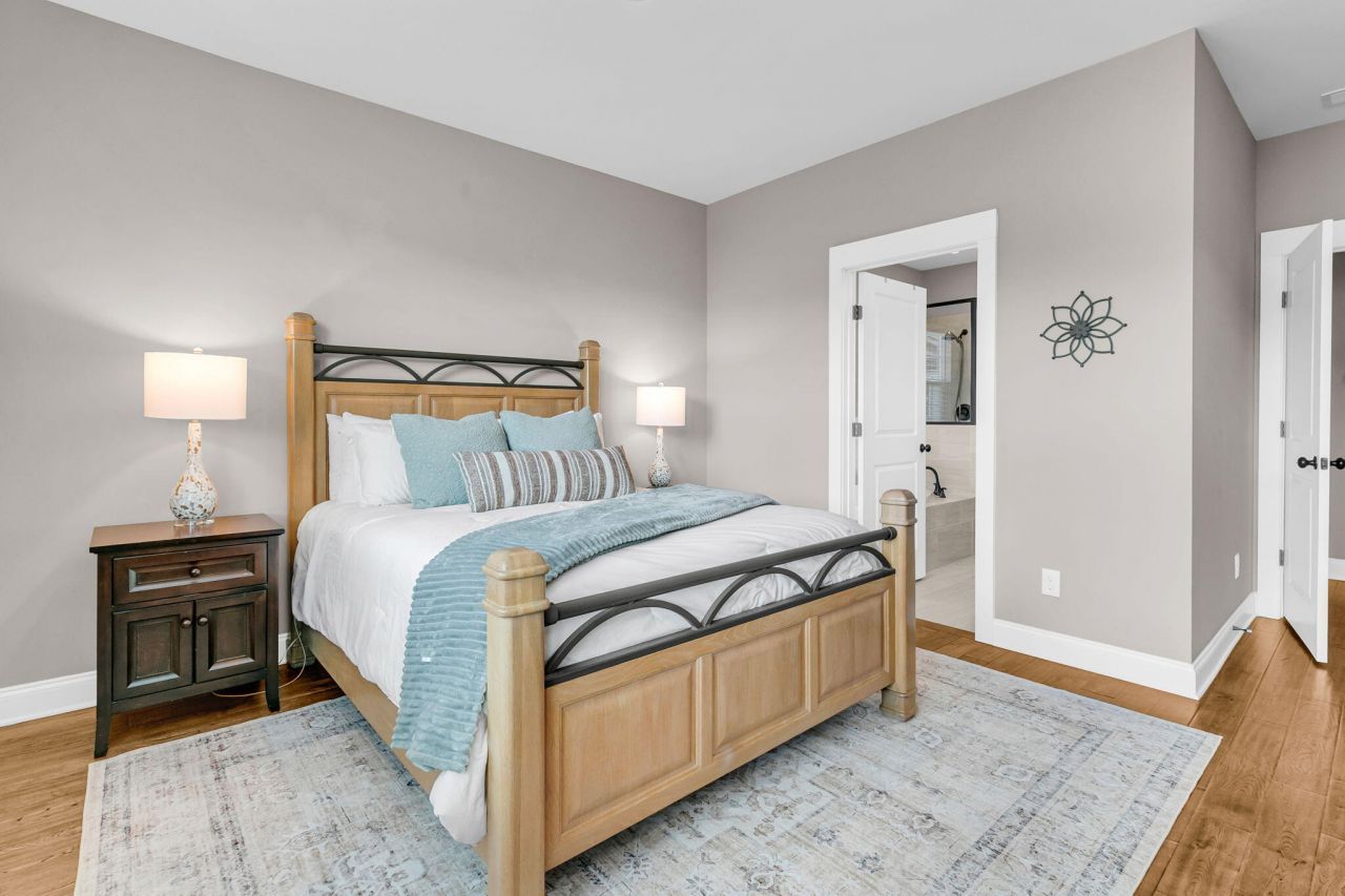 124 Slipper Shell Court Photo 16