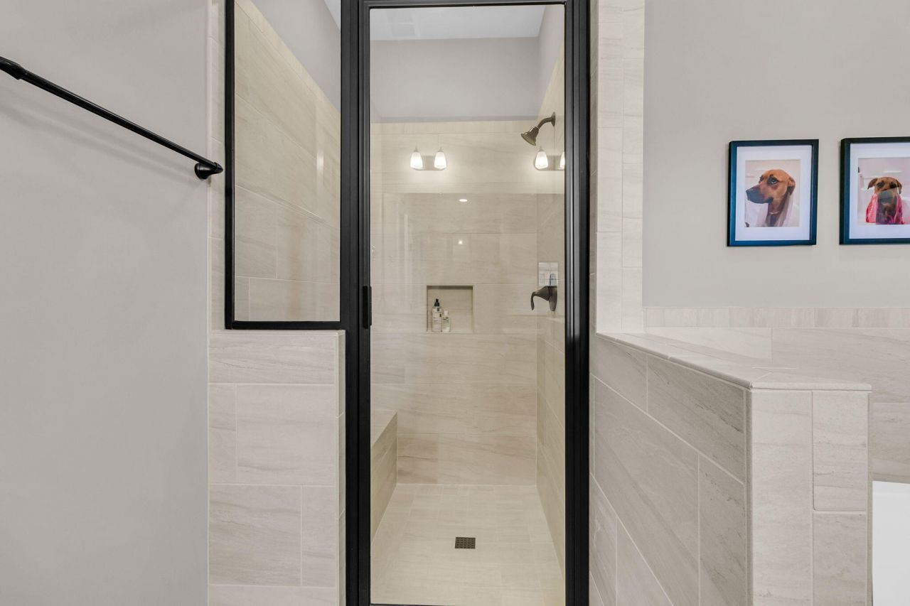 124 Slipper Shell Court Photo 26