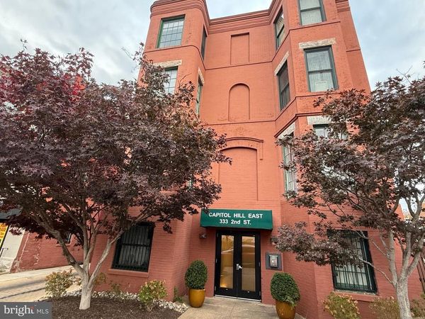 333 2ND STREET NE , Unit 305, WASHINGTON, DC 20002