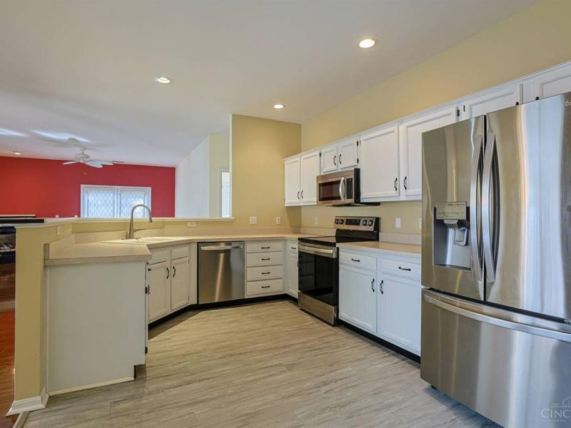 1103 Traverse Creek Drive, Miami Twp, OH 45150 Photo 12