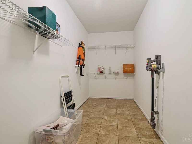 1103 Traverse Creek Drive, Miami Twp, OH 45150 Photo 33