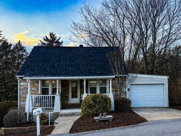 806 RANDOLPH ST, STAUNTON, VA 24401