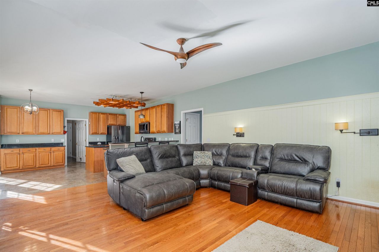 524 Cabin Drive Photo 9