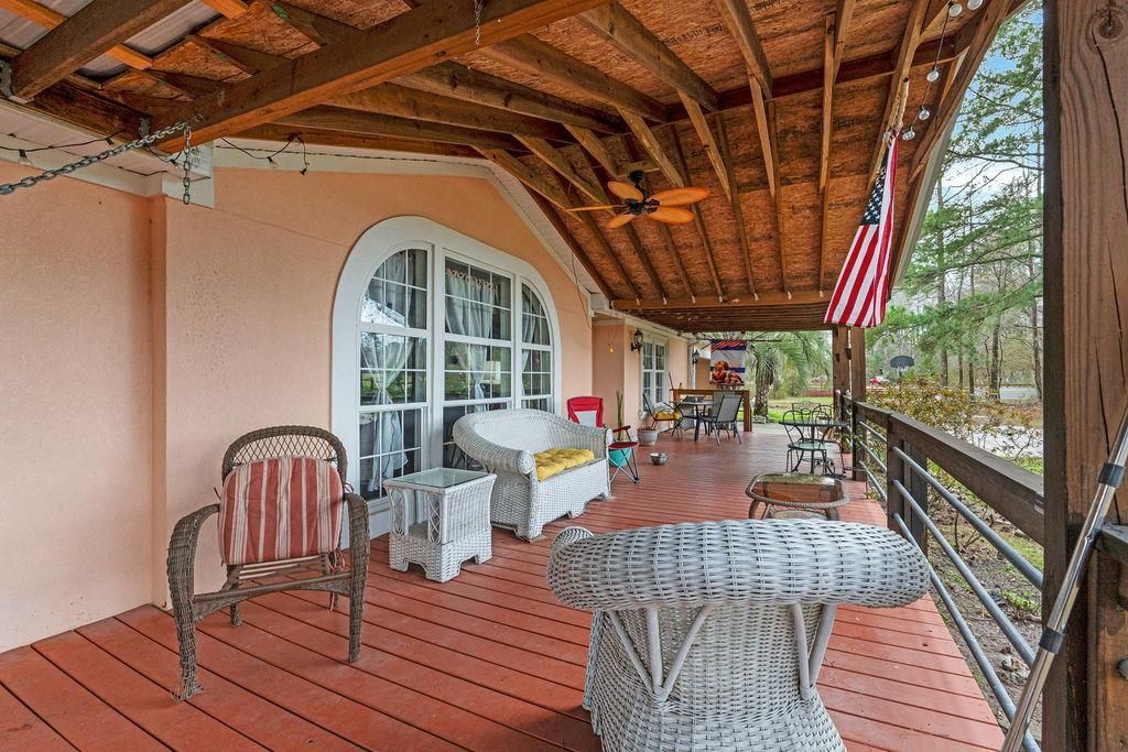 210 Mountain Dr. Photo 21