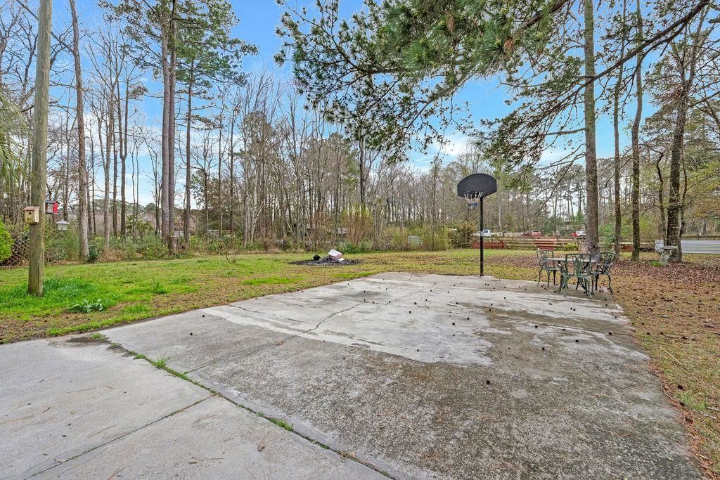 210 Mountain Dr. Photo 25