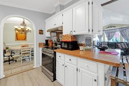 210 Mountain Dr. photo 4