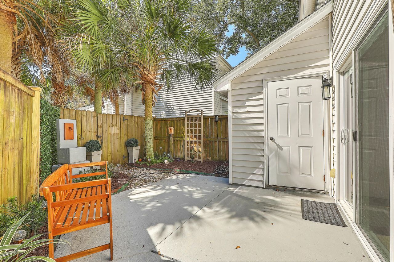 1343 Cassidy Court Photo 23