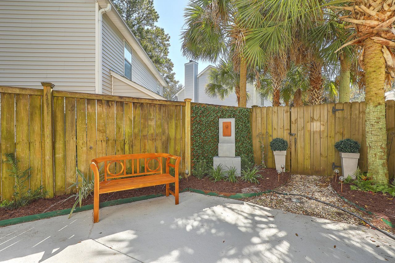 1343 Cassidy Court Photo 24