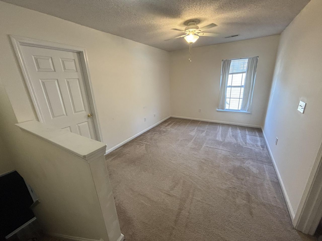 5088 Thornton Drive Photo 15