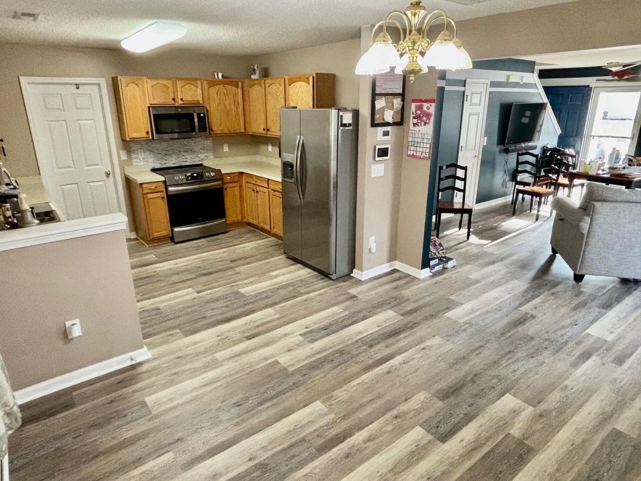 5088 Thornton Drive Photo 9