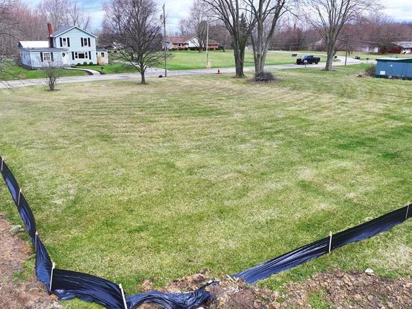 34 Flint St, Shelby, OH 44875